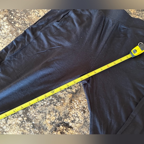 Bleusalt Women’s The Jogger in Black - Picture 2 of 5